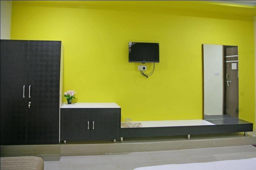 Oyo 2061 Hotel New Holiday Inn Ajmer Extérieur photo